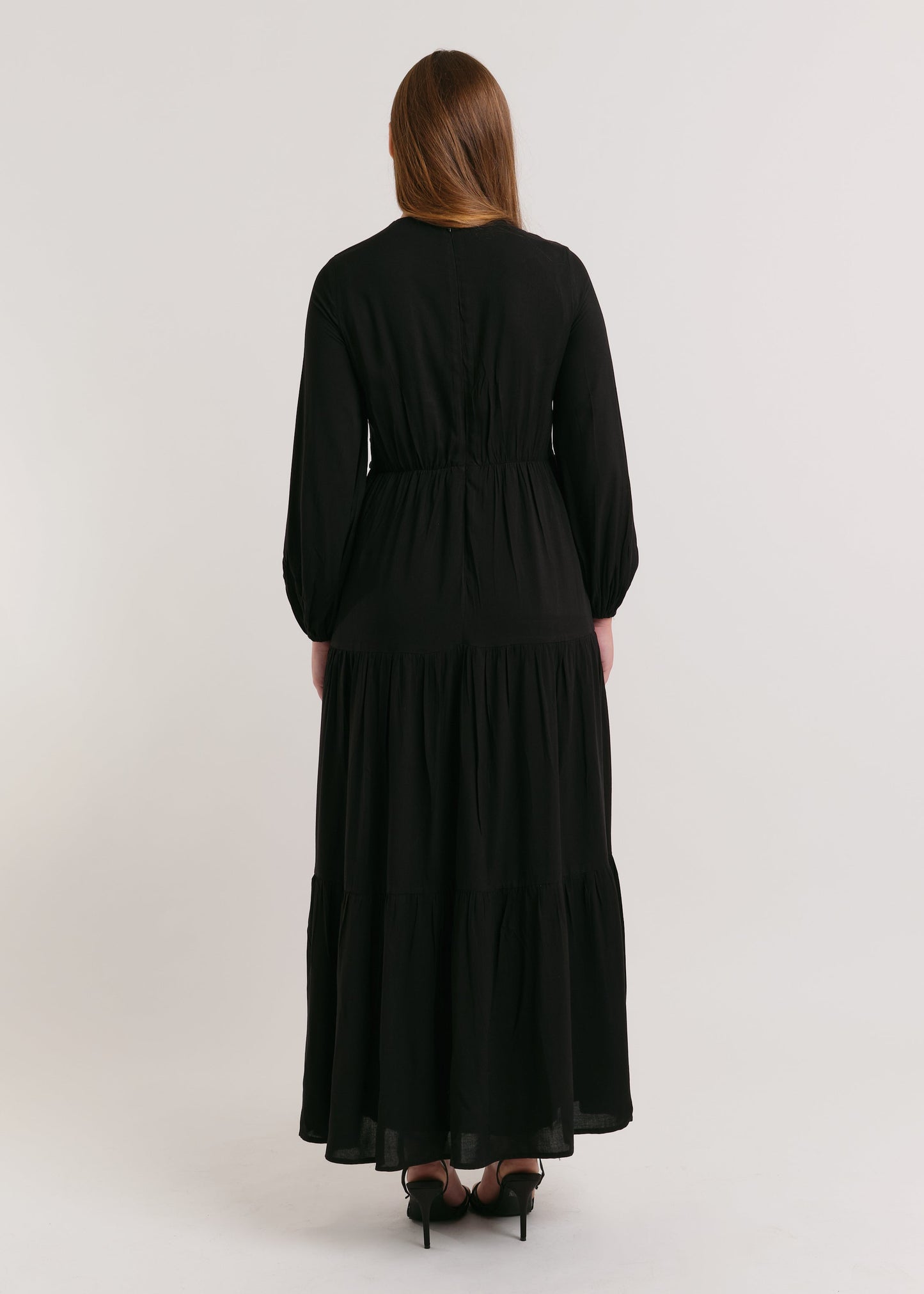 DETAILED SKIRT MAXI DRESS