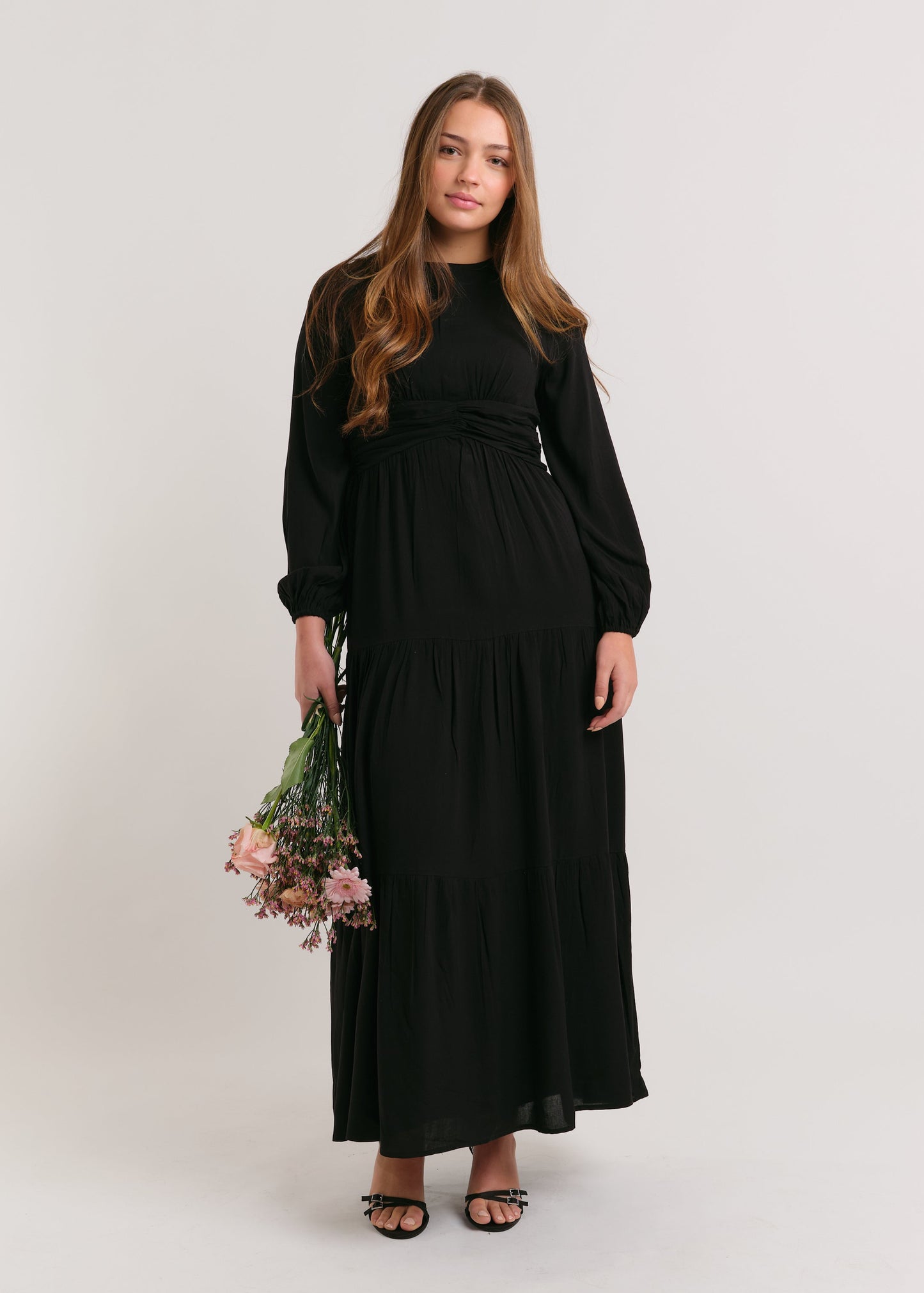DETAILED SKIRT MAXI DRESS